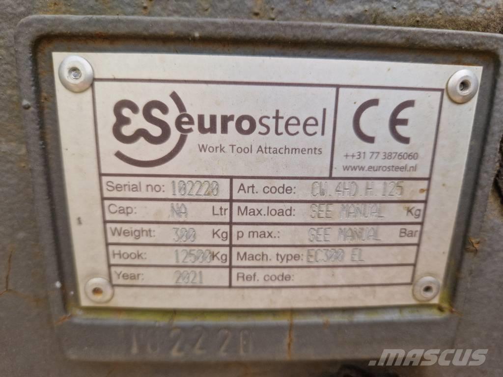 Volvo EC 300 E Chassis e suspensões