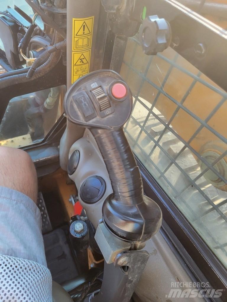 CASE SR 250 Carregadoras de direcção deslizante