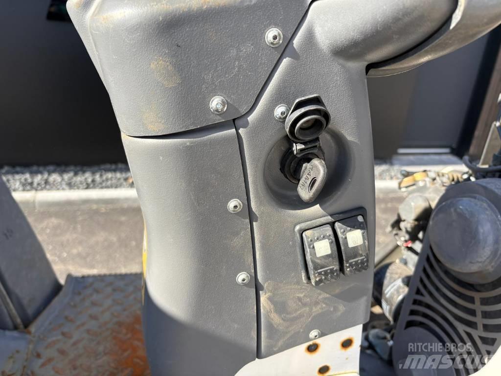 Hamm HD 12 VV Cilindros Compactadores tandem