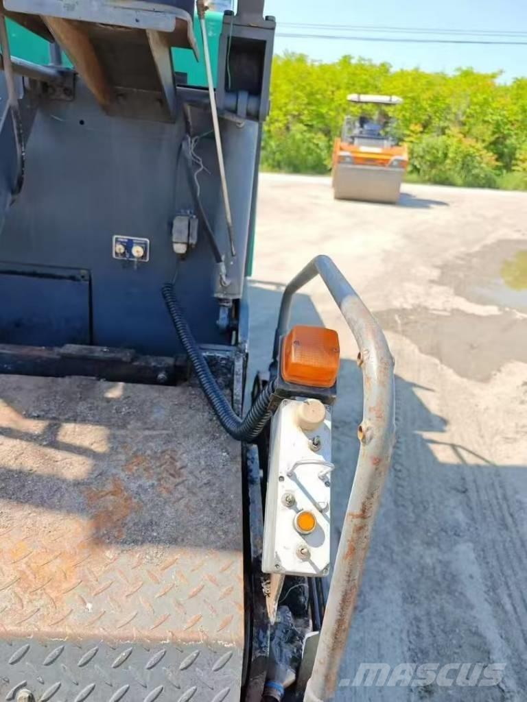XCMG RP 453 L Pavimentadoras de asfalto