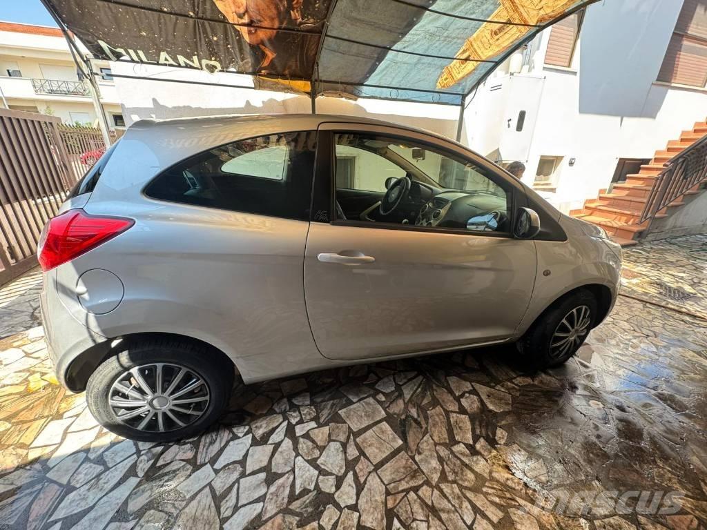 Ford ka Carros Ligeiros