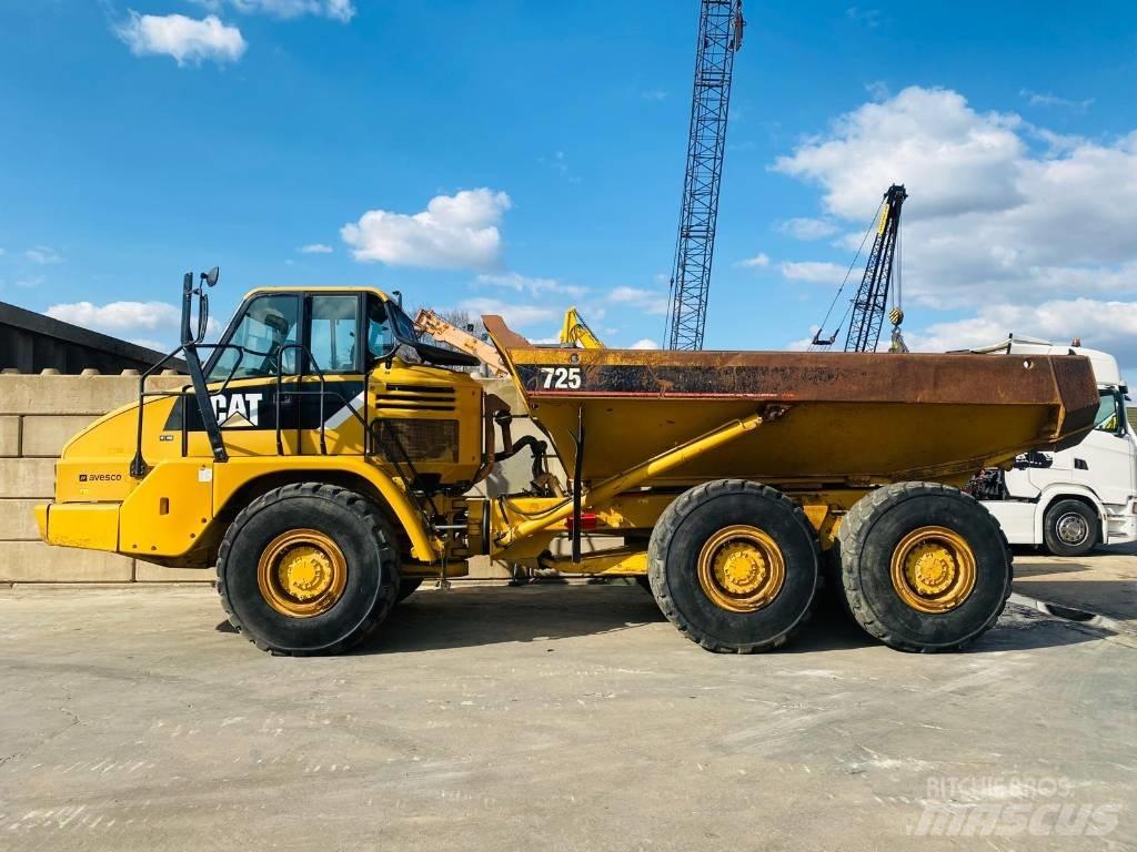 CAT 725 Camiões articulados