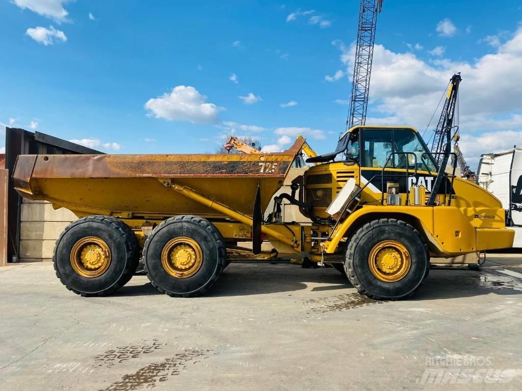 CAT 725 Camiões articulados