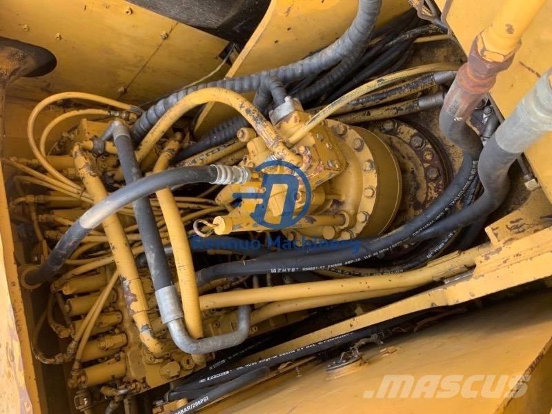 CAT 320 D Escavadoras Midi 7t - 12t