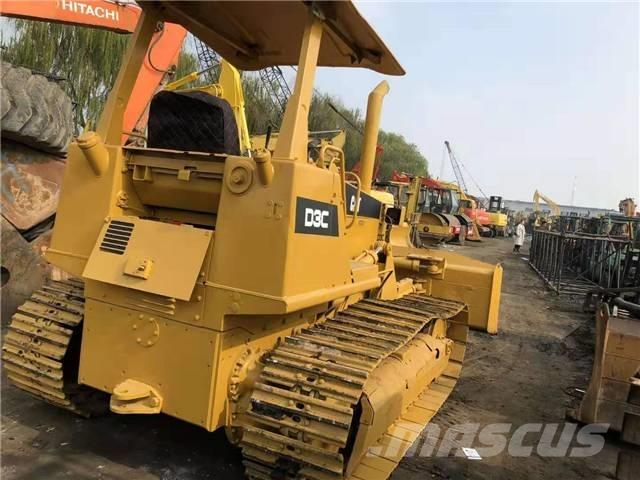 CAT D3C Dozers - Tratores rastos