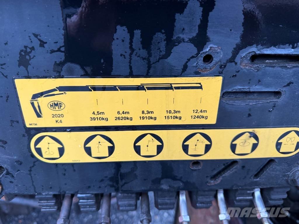 Scania R520 8x4 Camiões grua