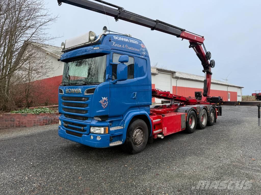 Scania R520 8x4 Camiões grua