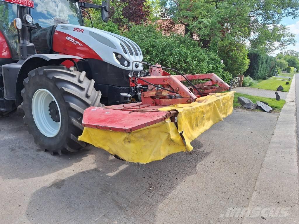 Fella KM 300 FP Gadanheiras