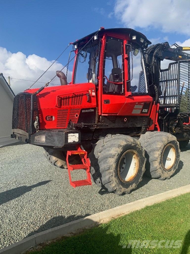 Komatsu 835 Forwarders florestais