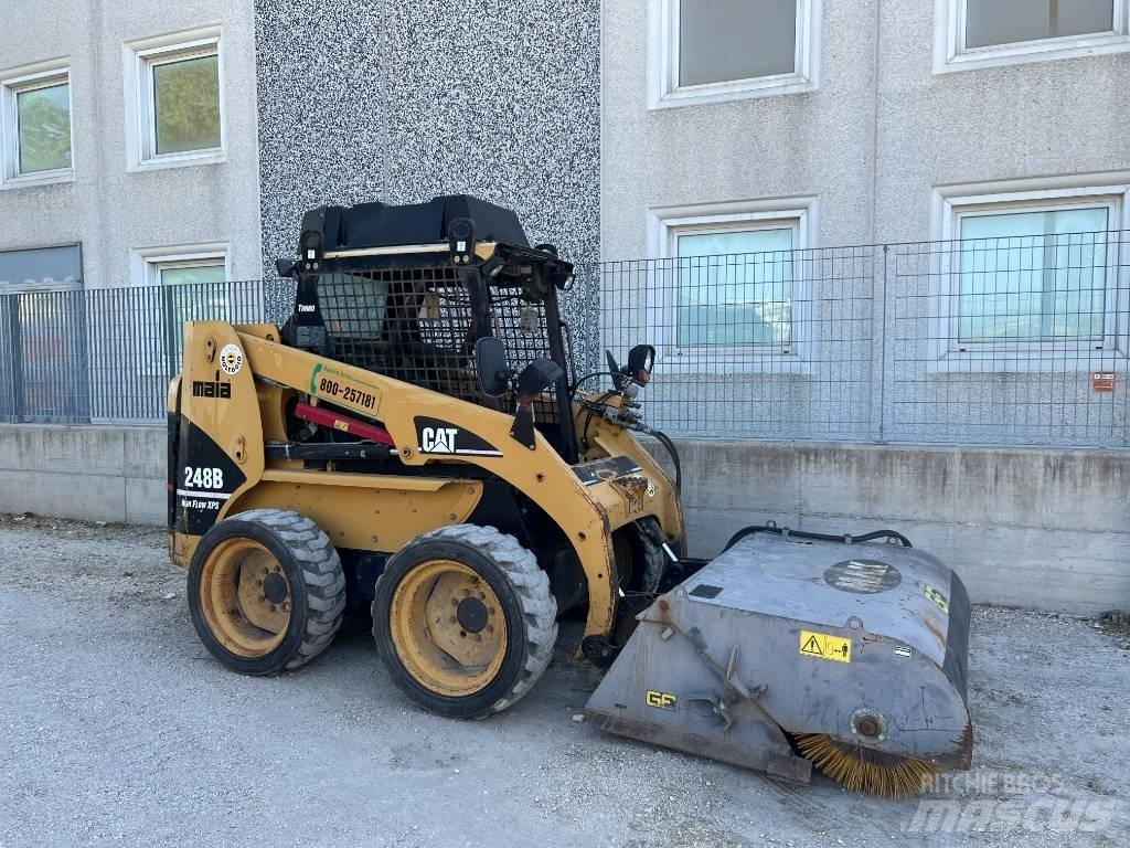 CAT 248 B HF-XPS Carregadoras de direcção deslizante