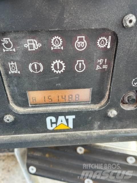 CAT D 6 T LGP Dozers - Tratores rastos