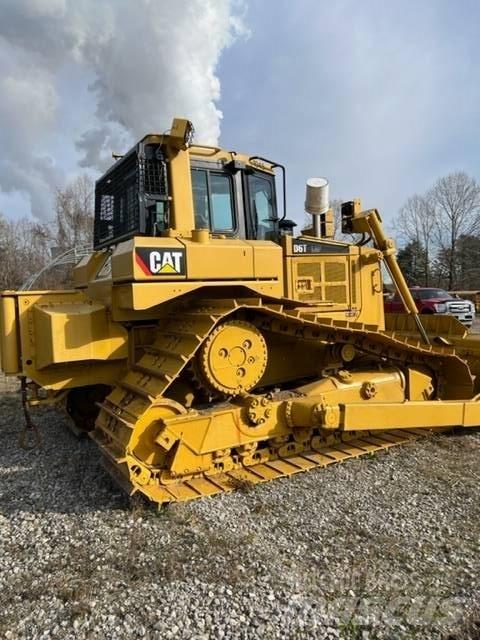 CAT D 6 T LGP Dozers - Tratores rastos