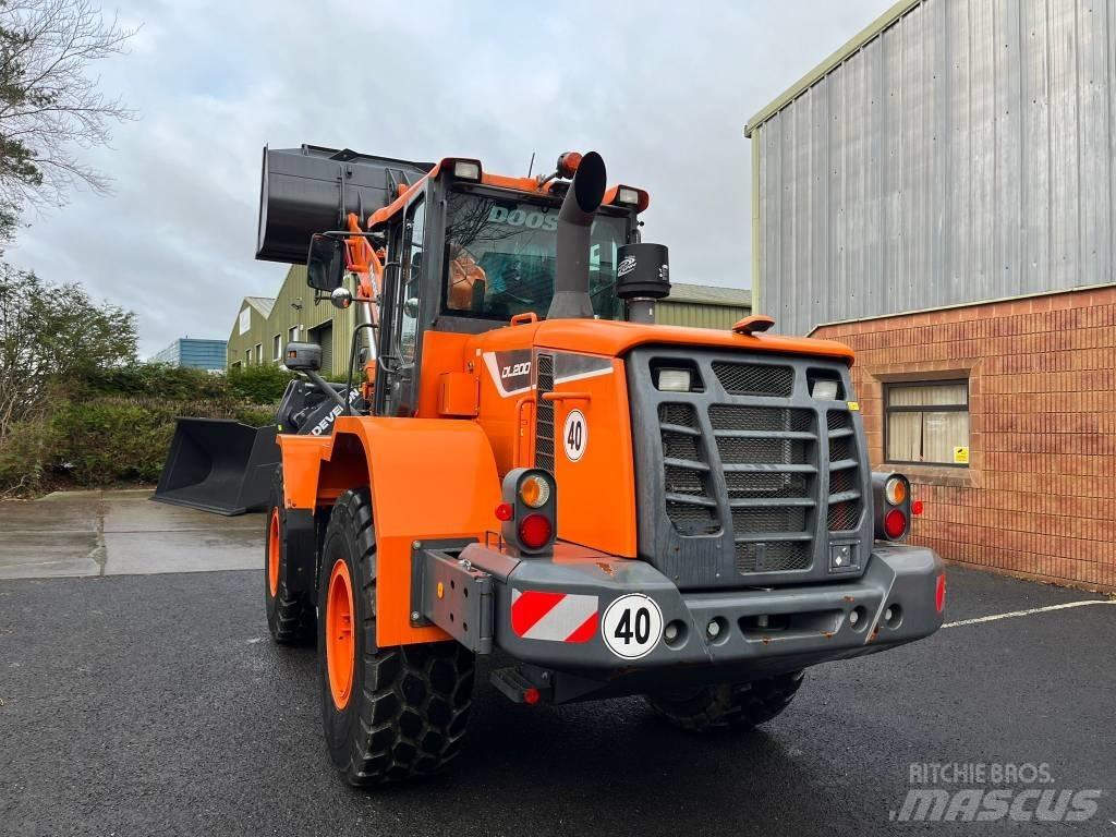Doosan DL200-5 Pás carregadoras de rodas