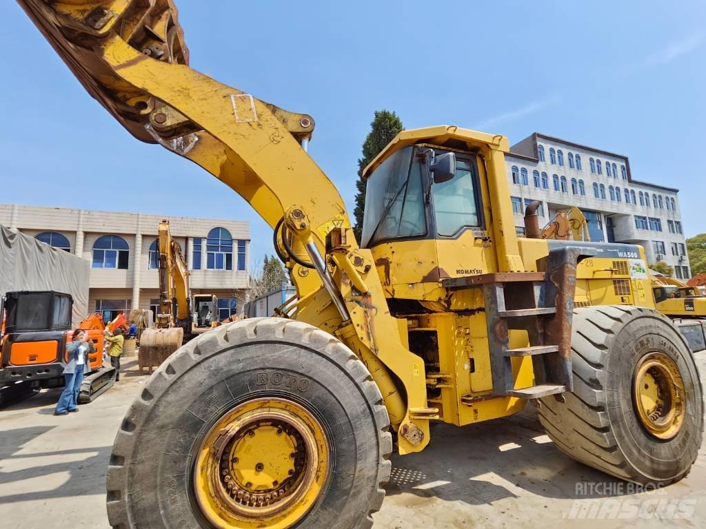 Komatsu WA 500 Pás carregadoras de rodas
