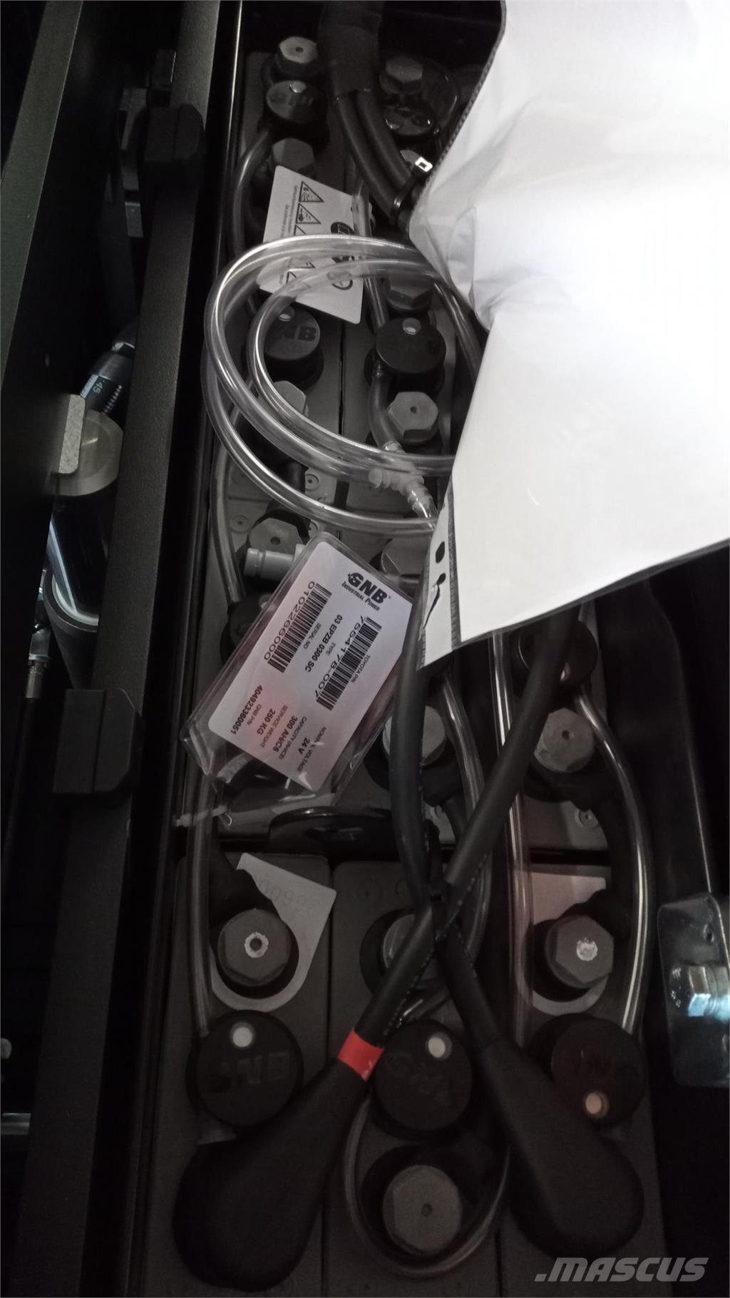 Toyota BT SPE200D Self propelled stackers