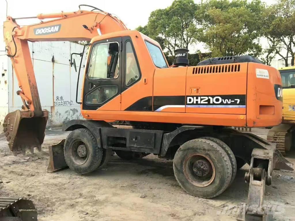 Doosan DH210W-7 Escavadoras de rodas