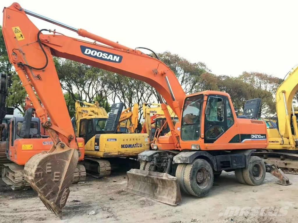Doosan DH210W-7 Escavadoras de rodas