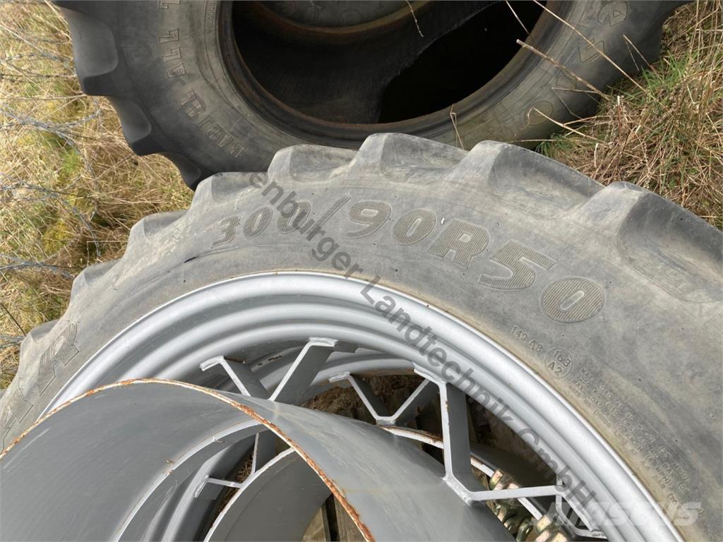 Goodyear 300/90R50 Agricultura - Outros
