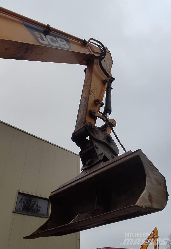 JCB JS 220 LC Escavadoras de rastos