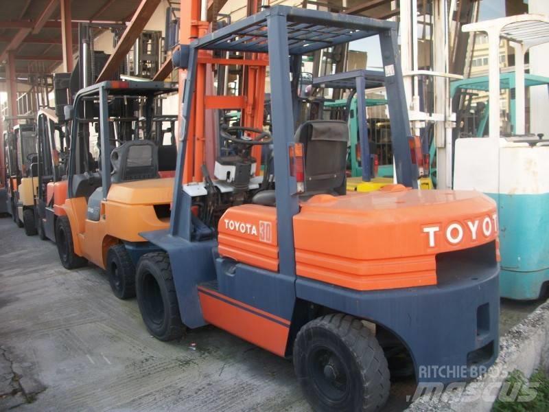 Toyota 5 FD 30 Empilhadores Diesel