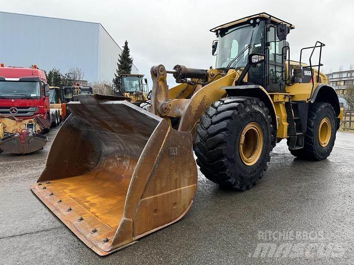 CAT 966M Pás carregadoras de rodas