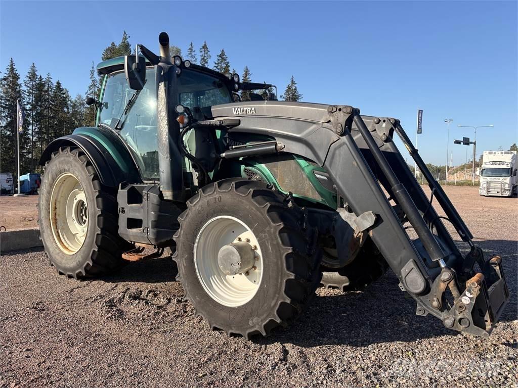 Valtra T234 Direct Tratores Agrícolas usados