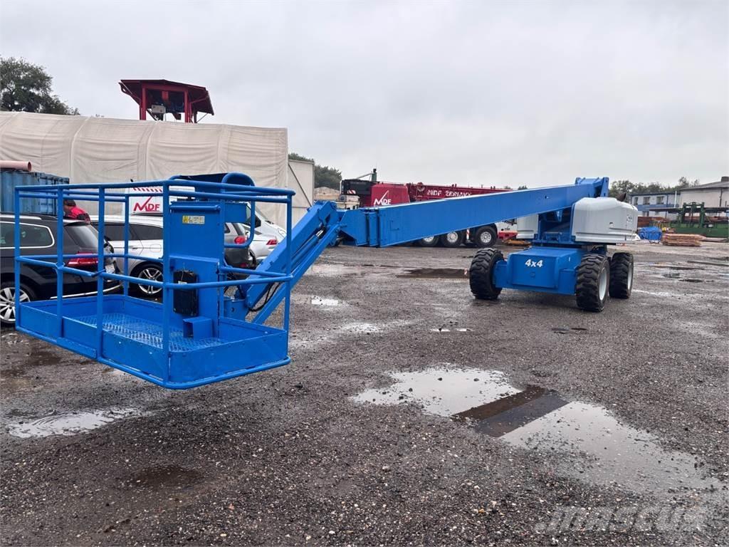 Genie S-85 4X4 Camiões de chassis e cabine