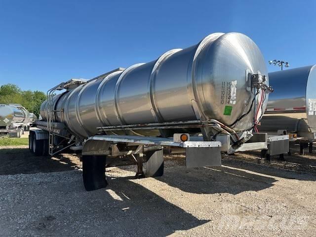  NOVA MC307 7000 GAL Reboques cisterna