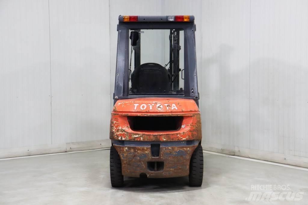 Toyota 62-7FDF25 Empilhadores Diesel