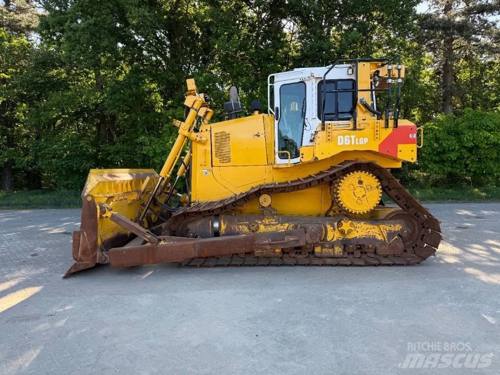 CAT D 6 T LGP Dozers - Tratores rastos
