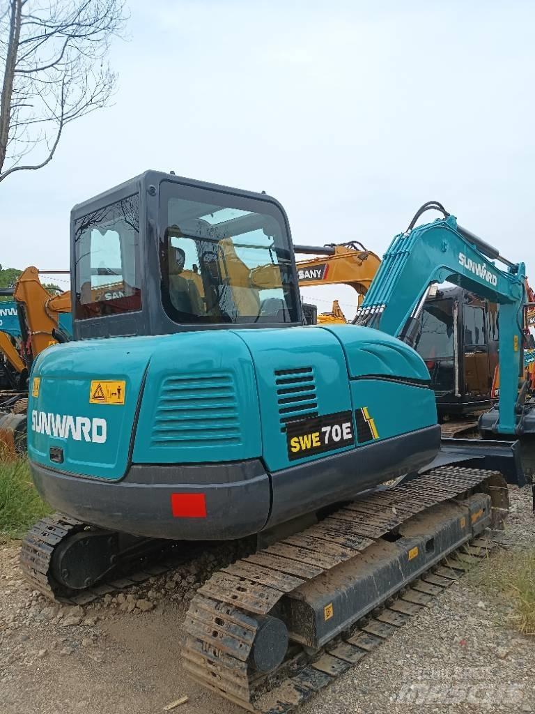 Sunward SWE70 Escavadoras Midi 7t - 12t