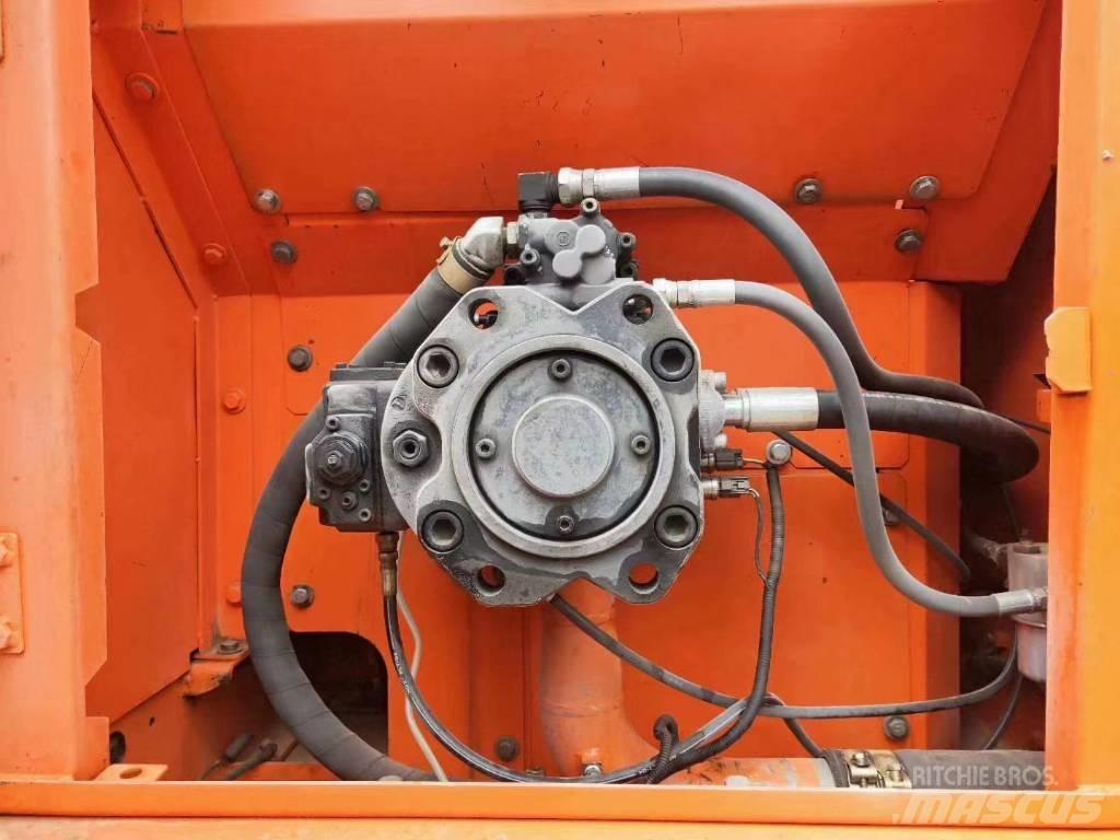 Doosan DX 300 LC Escavadoras de rastos