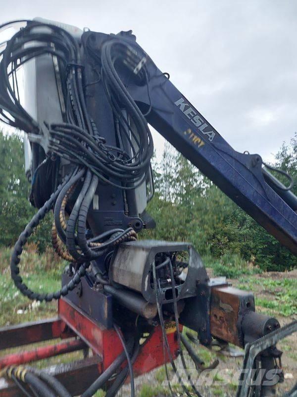 Kesla 2110 T Gruas para troncos