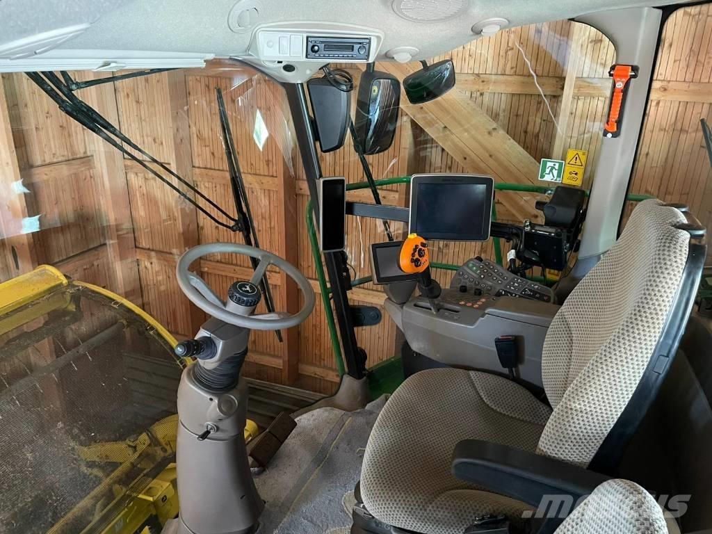 John Deere 8300 Forrageiras auto-propulsionadas