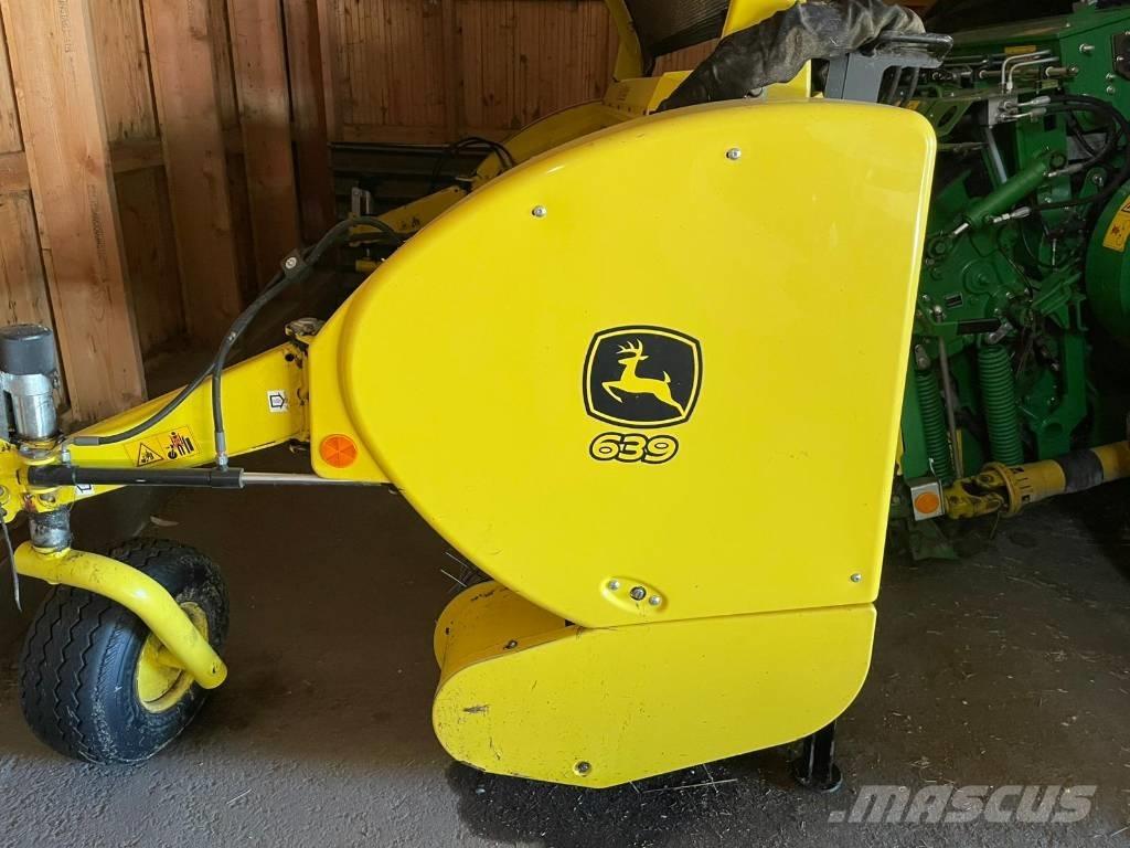 John Deere 8300 Forrageiras auto-propulsionadas