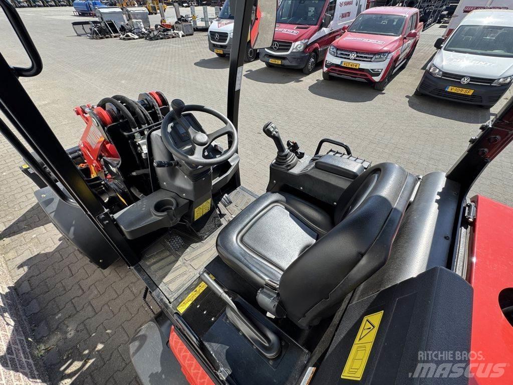 Manitou MLA 5-60 Pás carregadoras de rodas