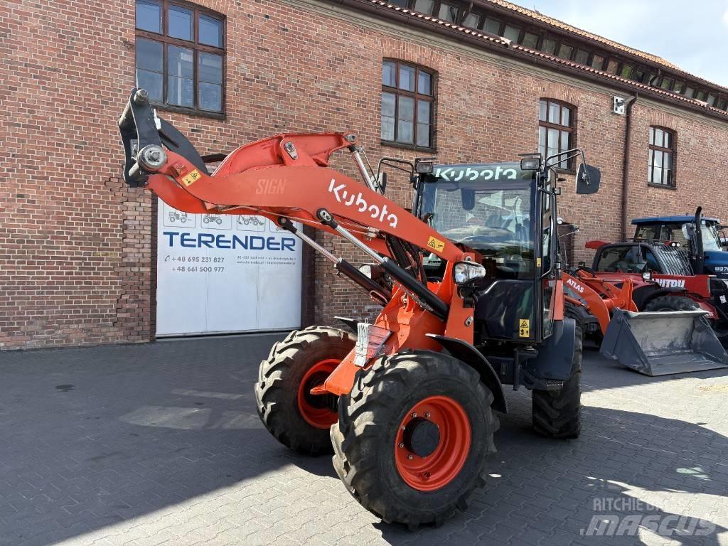 Kubota R 082 Pás carregadoras de rodas
