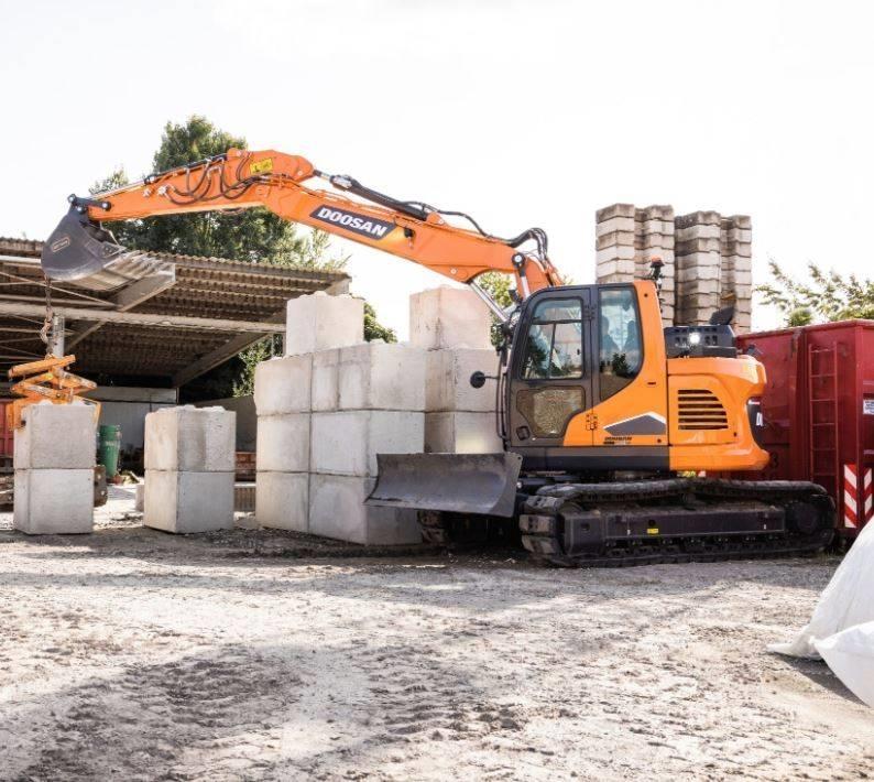 Develon DX140LCR-7 Escavadoras de rastos