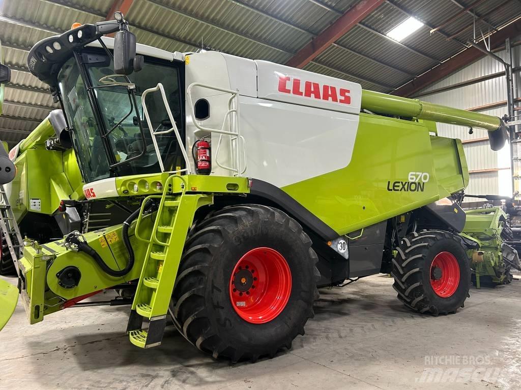 CLAAS Lexion 670 4x4 Ceifeiras debulhadoras