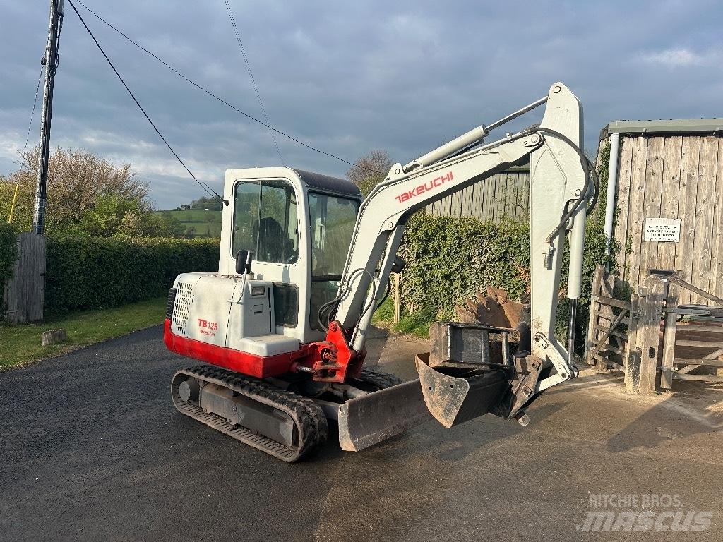 Takeuchi TB 125 Mini Escavadoras <7t