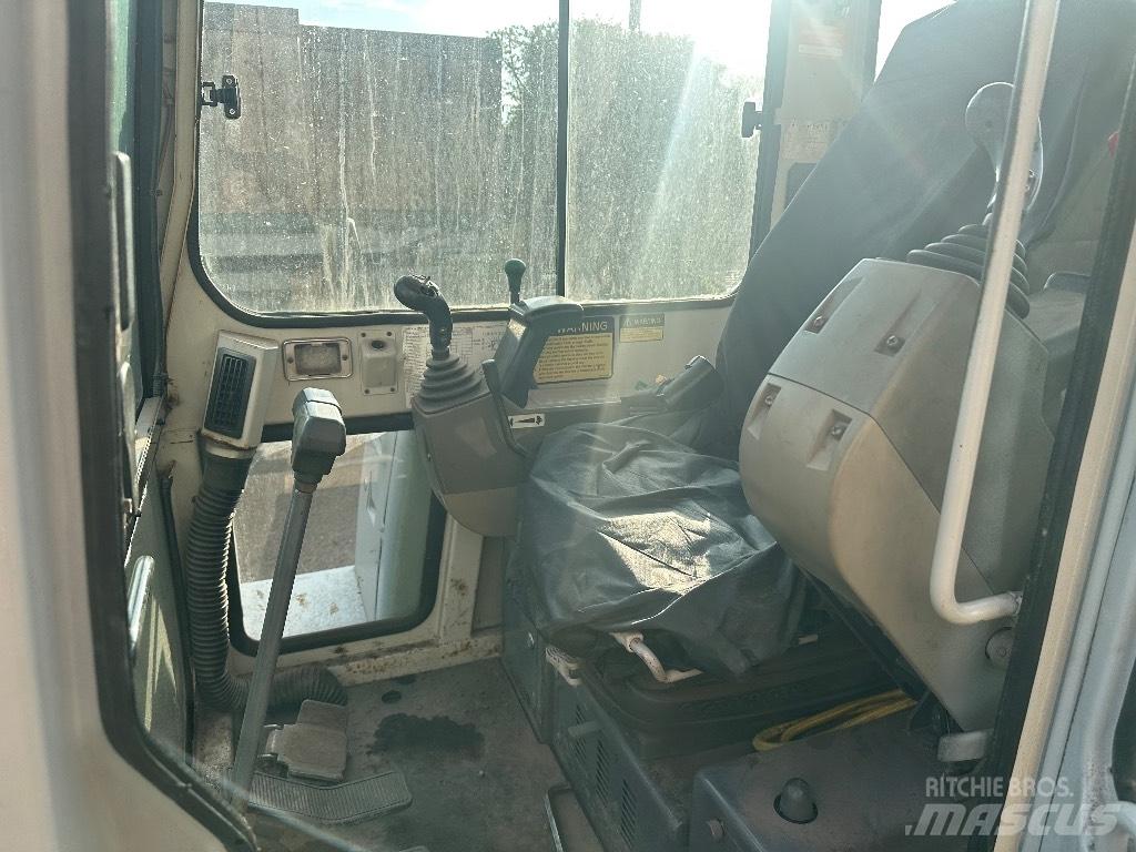 Takeuchi TB 125 Mini Escavadoras <7t