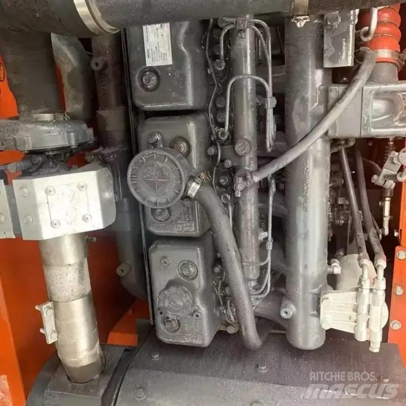Doosan DX 300 Escavadoras de rastos