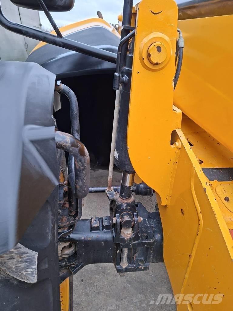 JCB 535-125 Manipuladores telescópicos