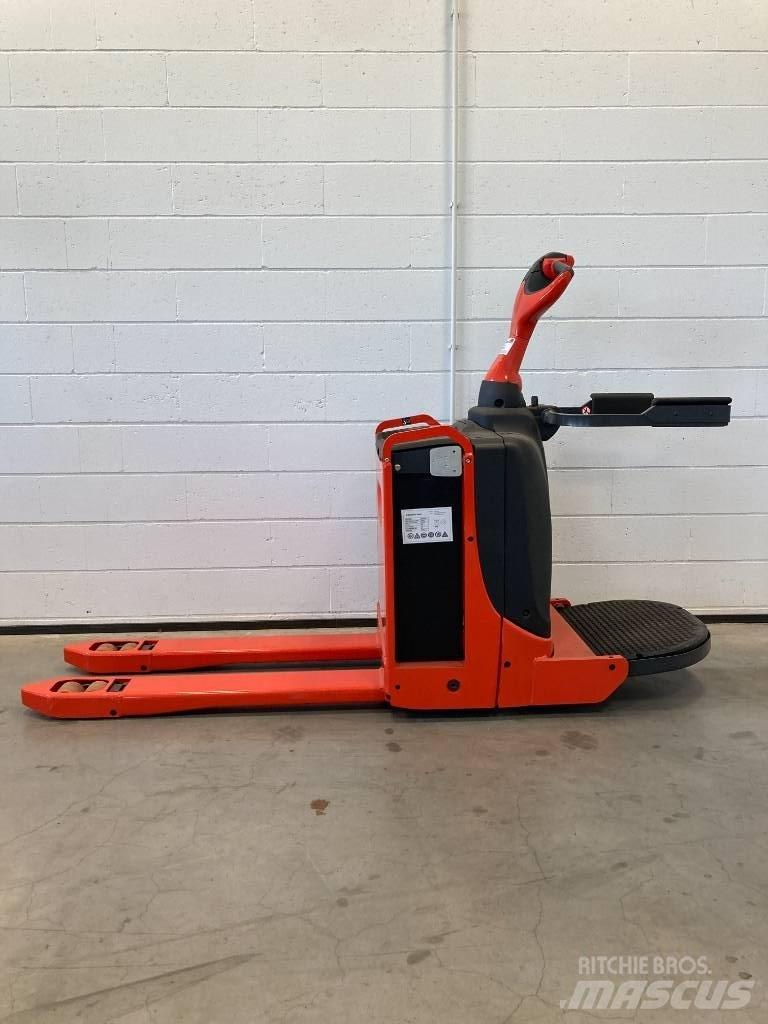 Linde T16P/1151-02 Porta-paletes com plataforma