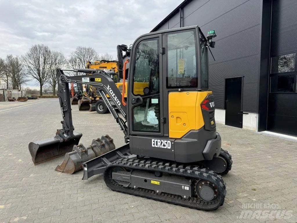 Volvo ECR25D Mini Escavadoras <7t