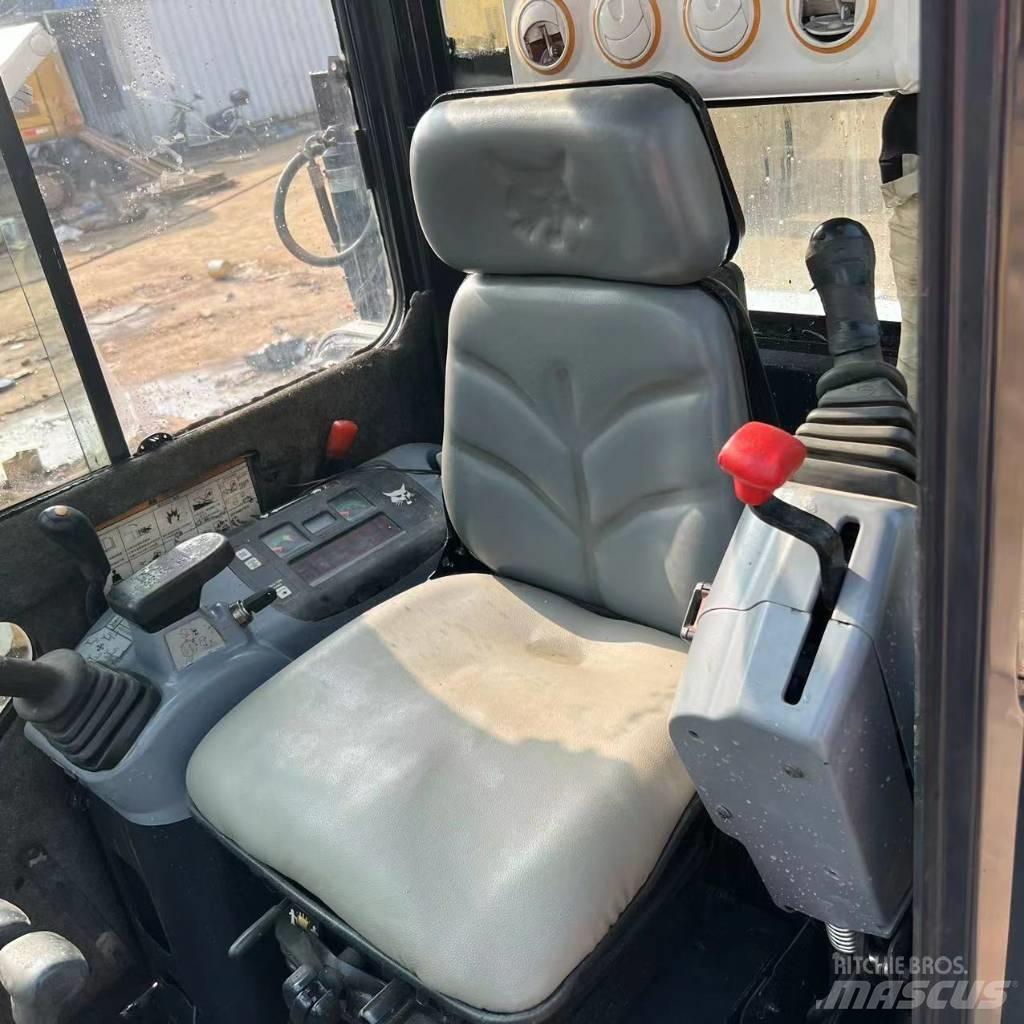 Bobcat 331 Mini Escavadoras <7t