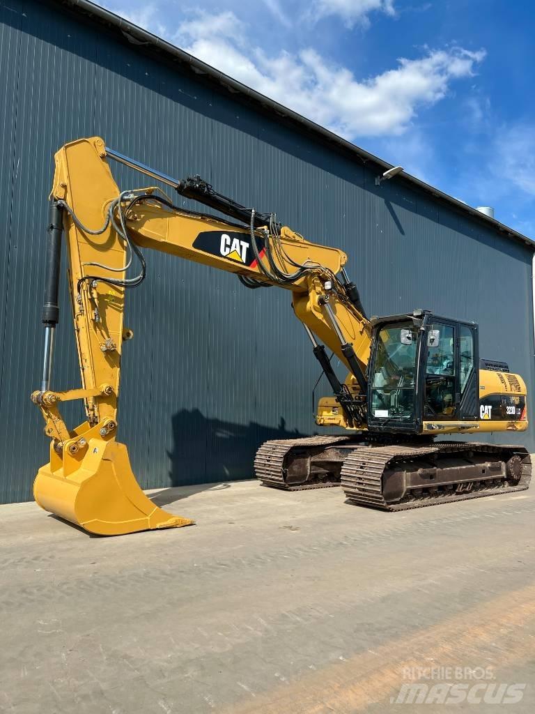 CAT 323D LN VA Escavadoras de rastos
