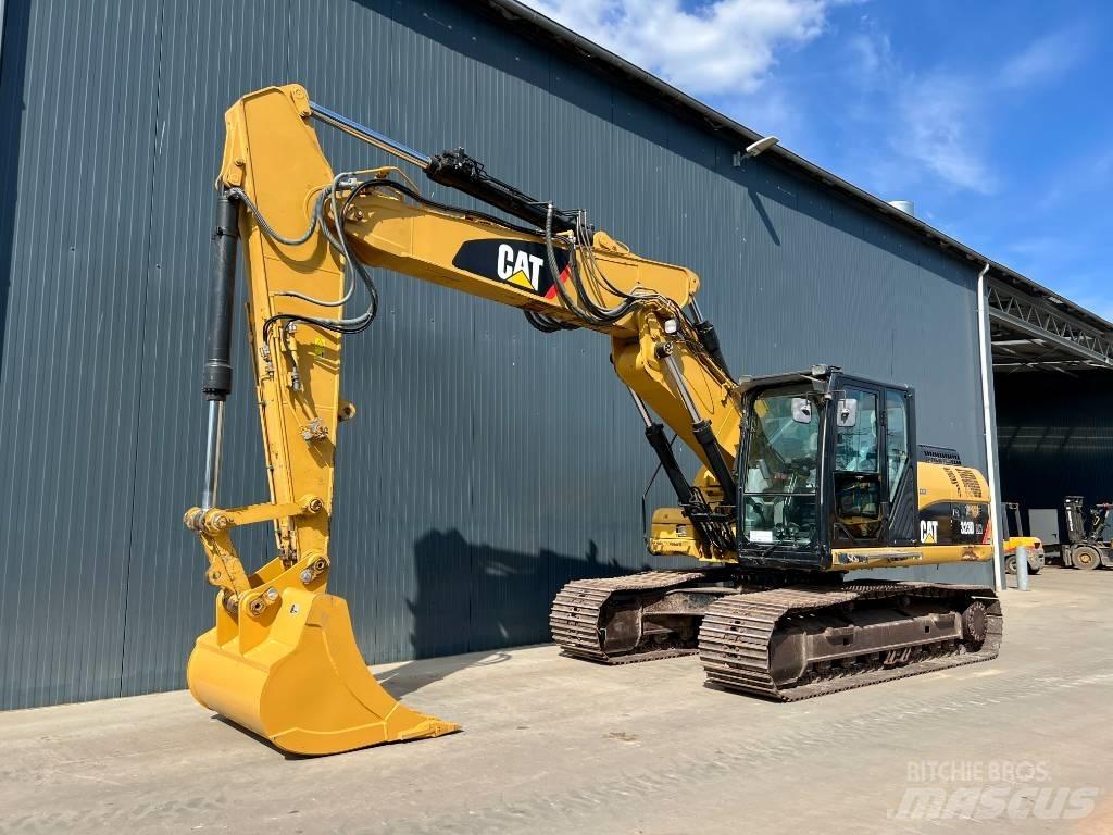 CAT 323D LN VA Escavadoras de rastos