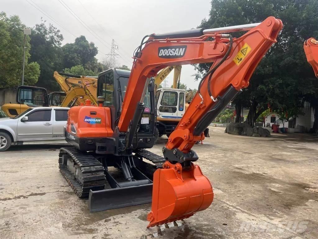 Doosan DX55-9C Mini Escavadoras <7t