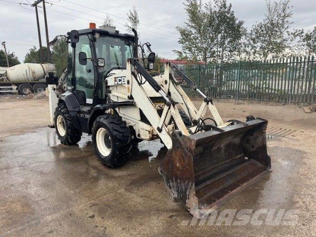 JCB 3CX Compact Retroescavadoras